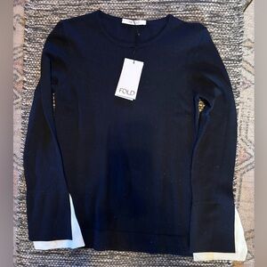 The Fold London Women's Navy Merino Sweater
